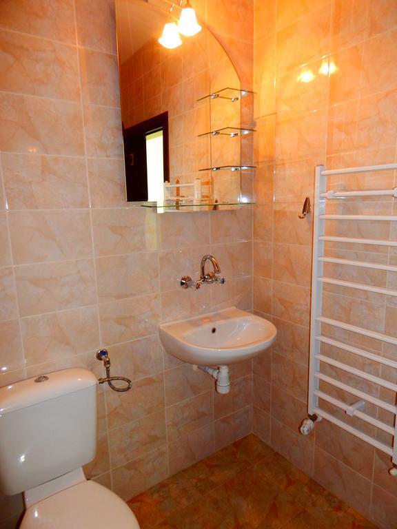 De-Yan Guest House オレシャク 部屋 写真